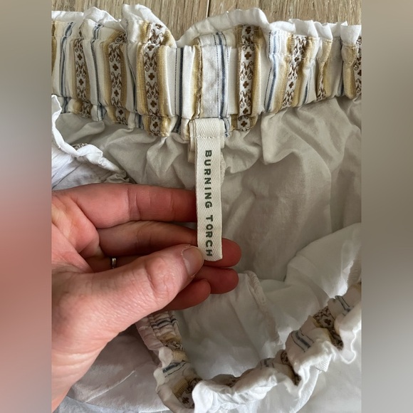 Burning Torch Women’s White Bloomer Shorts Cotton Drawstring - Size Medium - Picture 3 of 7